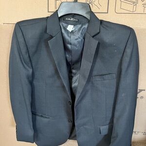Men's Black Blazer. TAZIO